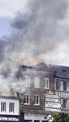 Incendie dans le centre de Buchy près de Rouen