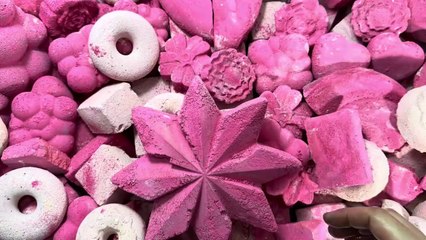 PinkRedDusty Color Reformed Gymchalk