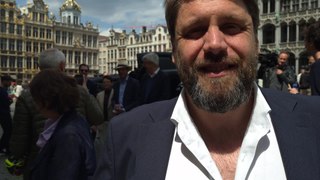 La toute première calèche électrique de Belgique présentée sur la Grand-Place de Bruxelles