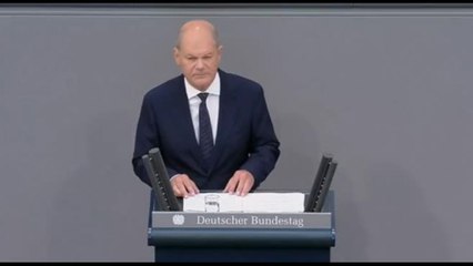 Scholz: "Rimpatriare criminali pericolosi, inclusi afghani e siriani"