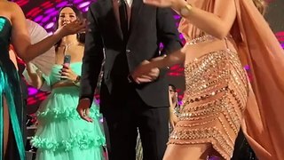 باسل سماقية يرقص في خطوبة نجلته على غناء روبي