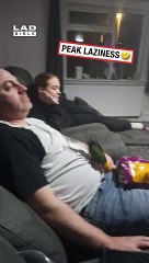 Here are some funny parrot videos that are sure to make you laugh: