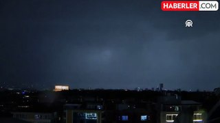 Ankara'da 2 Saatlik Periyotta Gök Gürültülü Sağanak Yağış Bekleniyor