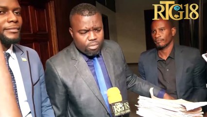 Me. Caleb Jean-Baptiste reponn kesyon jij Merlan Belabre kòm temwen nan dosye koripsyon nan FNE.