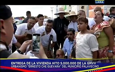 Tải video: Presidente Nicolás Maduro entrega la vivienda 5 millones de la Gran Misión Vivienda Venezuela