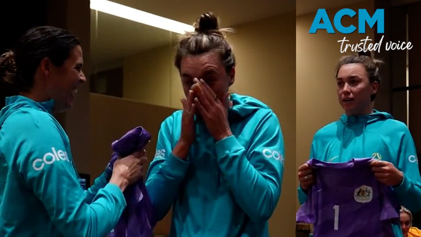 Lydia passes on Matildas jersey in tearful moment | The Canberra Times ...