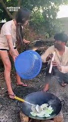 Peking Pandemonium: Hilarious Chinese Videos