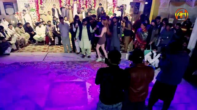 Titlee Jaan New 2023 Punjabi Hot Dance Dudh Choo Ke Peyawan Gi __ AH_HD