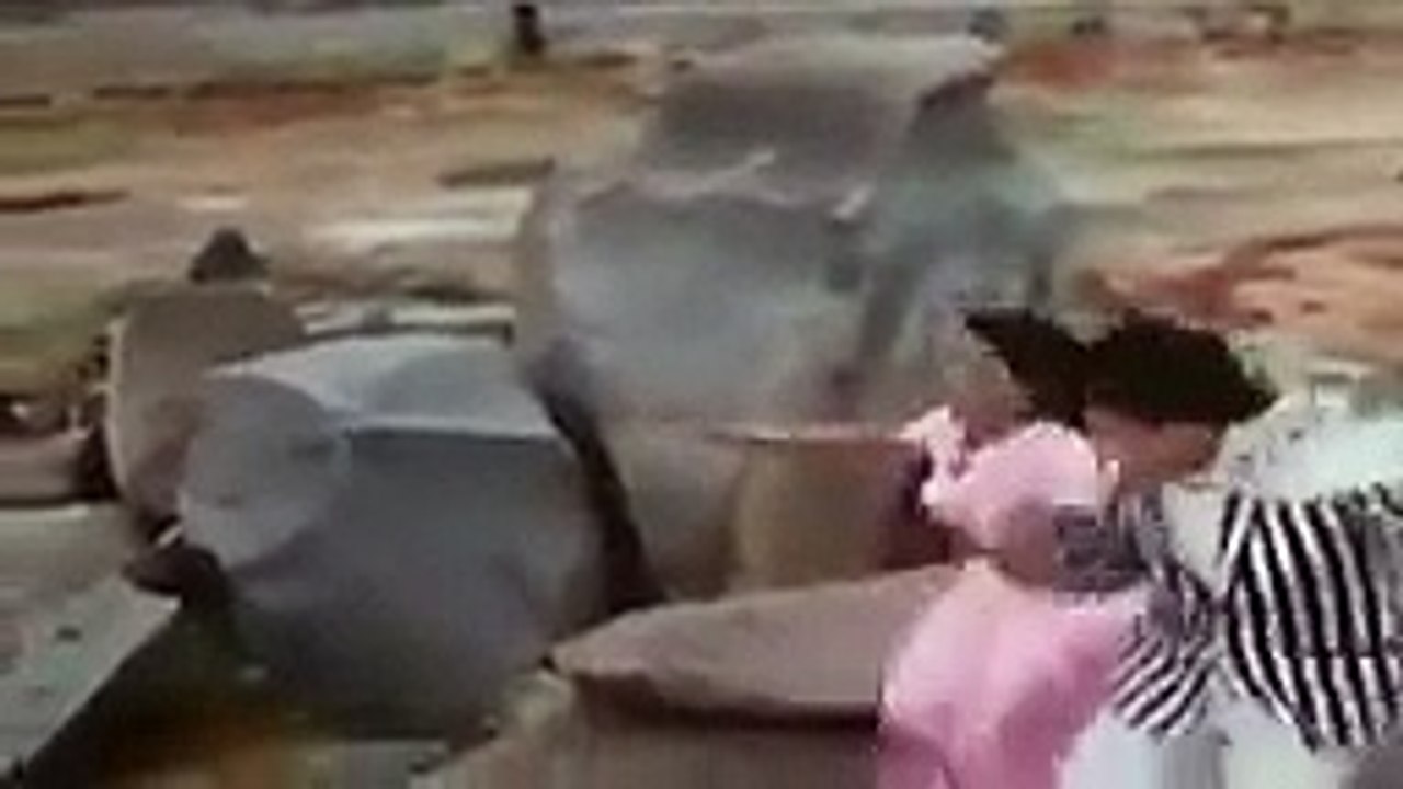 Duhaai Hai Duhaai  /Govinda, Mohammed Aziz, Anuradha Paudwal /1988 Ghar Mein Ram Gali Mein Shyam