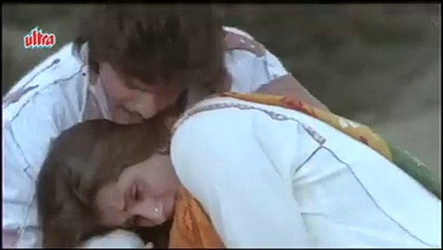 Ga Ga Mere Sang/ 1988 Gunahoon Ka Faisla / Lata Mangeshkar, Pankaj Udhas, Dimple Kapadia, Chunky Pandey