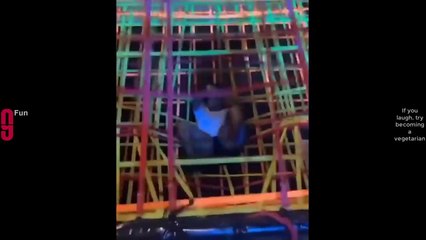 y2mate.so - TRY NOT TO LAUGH  Best Funny Videos Compilation  Memes PART 161-7FDAJ8L3lig-720p-1717753351