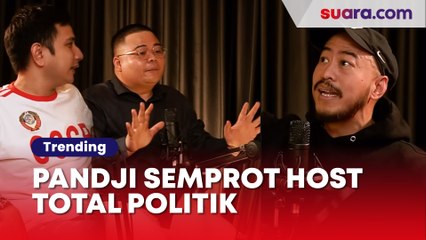 Detik-Detik Pandji Pragiwaksono Semprot Host Total Politik, Emosi Human Rights Tameng Dinasti Politik