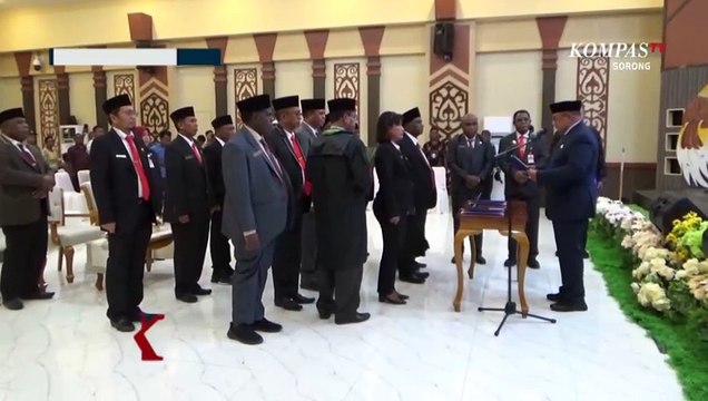 Lantik Pejabat Eselon II Pj Gubernur PBD Ingatkan ASN Tidak Ikut Terlibat Politik