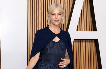 L'attrice Selma Blair aggiorna sulla sua lotta con la Sclerosi Multipla