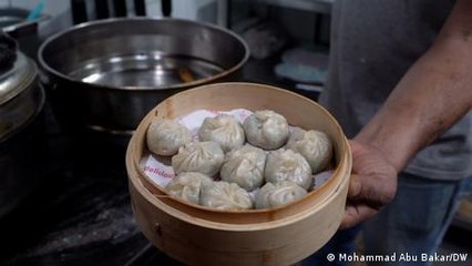 How Tibetan dumplings helped migrants integrate in Kashmir