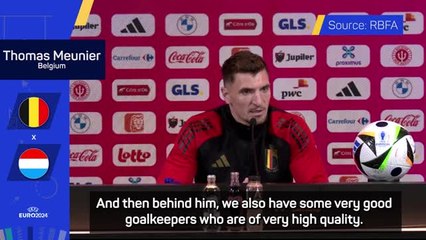 Meunier backs Casteels as Courtois' successor