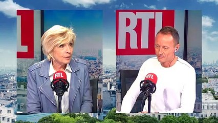Evelyne Dhéliat sur sa retraite : "Je ne me pose pas la question"