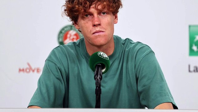 Dal Roland Garros: Jannik Sinner parla dopo la sconfitta contro Carlos Alcaraz (07 Giugno 2024)
