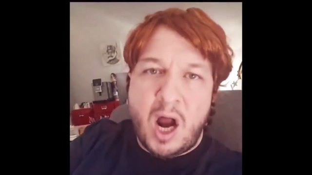 Şahan Gökbakar, yaşam koçlarıyla dalga geçti