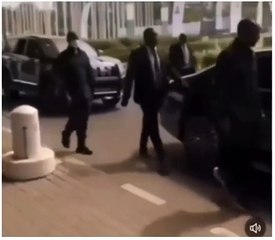 Yetkilinin kapı açıcısının da kapı açıcısı gündem oldu