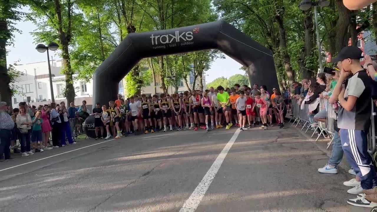 Huy Night Run 2024 : départ moyenne distance