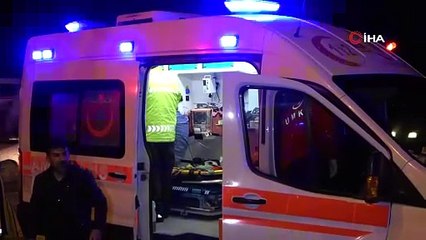 Elazığ’da minibüs ile otomobilin çarpışması sonucu 5 kişi yaralandı