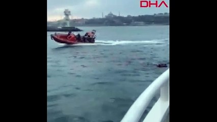 Kadıköy-Beşiktaş vapurundan denize düştü