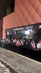 AKP Gençlik Kolları'ndan bir Starbucks protestosu daha