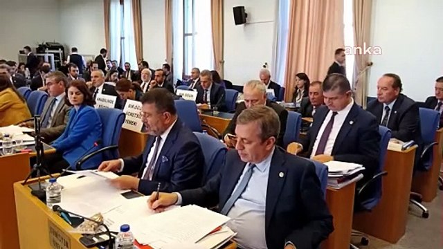 AKP ve CHP arasında ücretli öğretmen tartışması: Öğretmenin 9 bin TL ücreti senin kravat paranı karşılamıyor