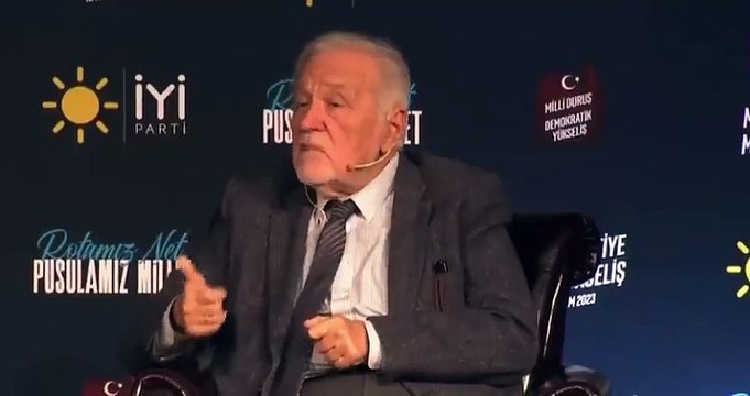 İlber Ortaylı Türkiye’ye olası göç tartışmalarına noktayı koydu. ‘Onu bunu dolduracak yerimiz yok’