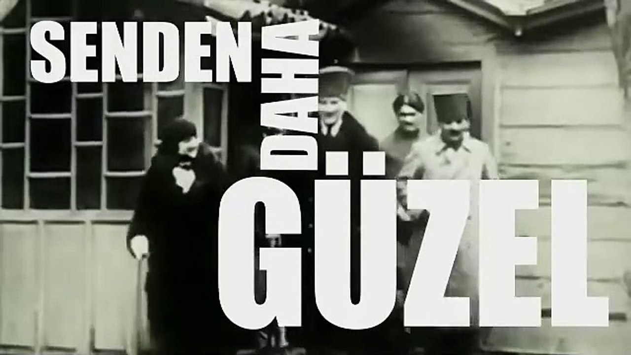Atatürk'e en çok yakışan şarkı. Hiç kimse bu ka...
