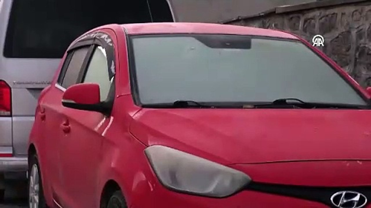 Kars ile Ardahan’ı soğuk hava vurdu: Bitkiler kırağı ile kaplandı