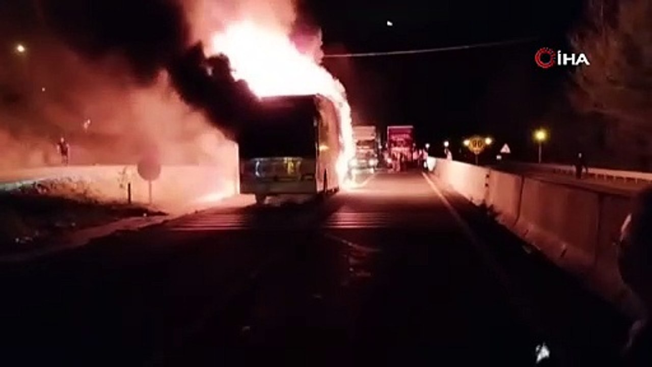Bolu Dağı'nda otobüs alev alev yandı, faciadan dönüldü