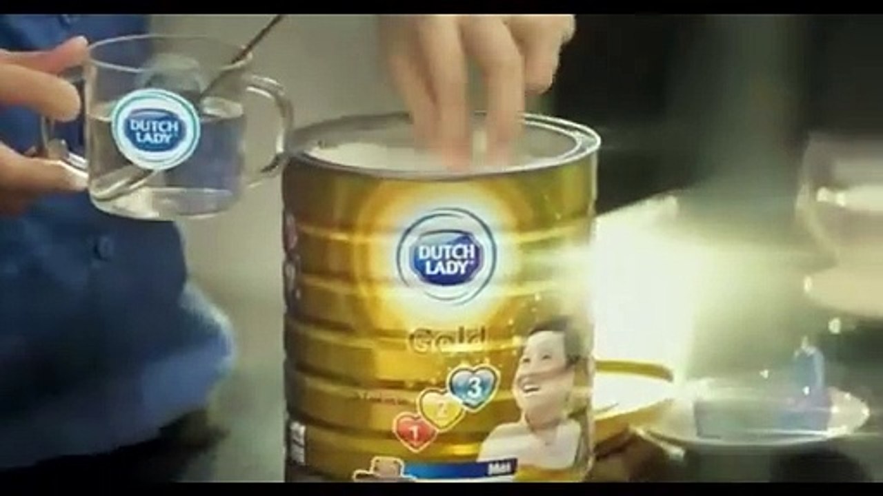 quang cao sua bot Dutch lady 2011(480P)