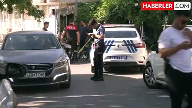 Avcılar'da uzun namlulu silah ve tabancayla kahvehaneyi taradılar: 4 yaralı