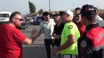 Kamyonetin aynasına çarptı, otomobilin altında kaldı. Motosiklet sürücüsü hayatını kaybetti