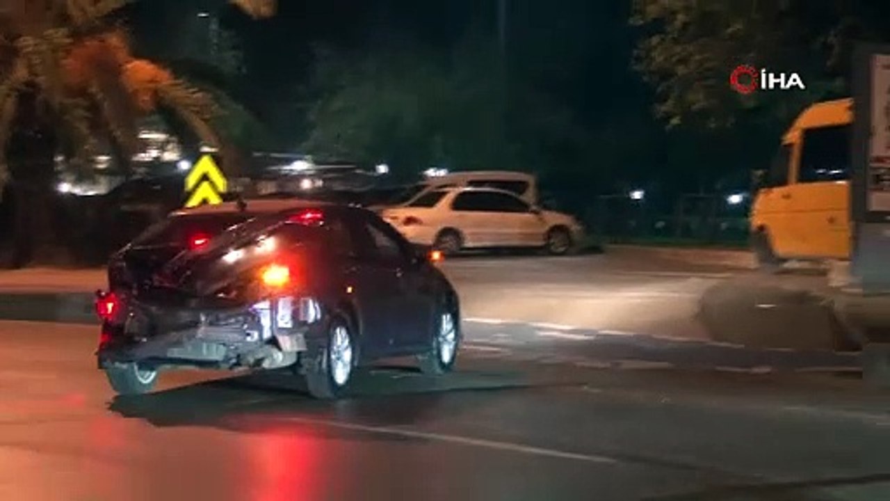 Kırmızı ışıkta geçen sürücü kazaya neden oldu
