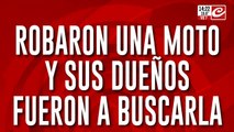 Robaron una moto y sus dueños fueron a buscarla