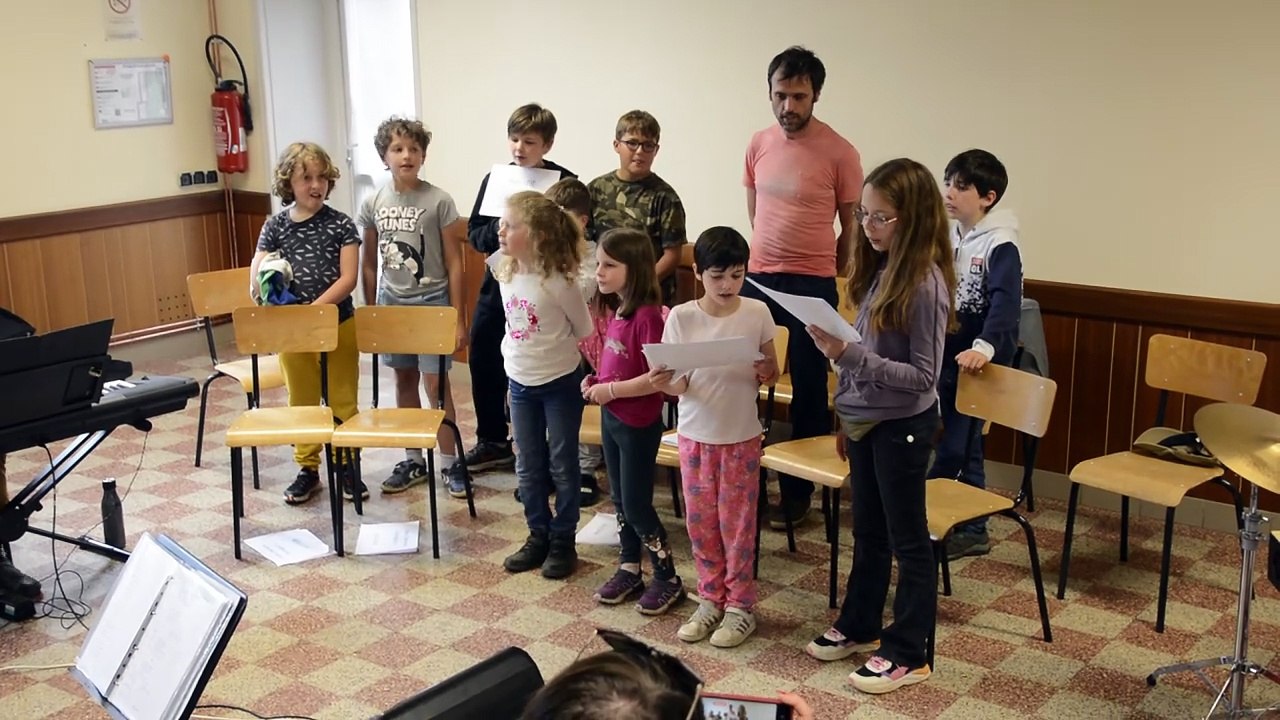 L'eau dyssée de l'eau tarie, par les Dromignons