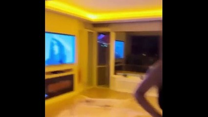 Dilan Polat'ın kardeşi Sıla Doğu, boğaz manzaralı evinden video paylaştı