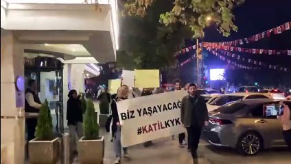 Ankara'da öğrenciler, asansör faciasında kaybettikleri Zeren için yürüyor: "Okurken ölmek istemiyoruz"