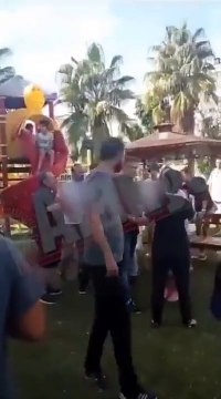 Türk bayrağına tepki gösteren Rus'a karşı dev Türk bayrağı asıldı