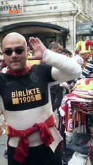 Icardi yüzünden balkondan düşen taraftar Icardi alçısı yaptırdı