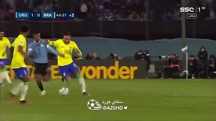 Neymar Uruguay maçında sakatlandı. Gözyaşlarına hakim olamadı