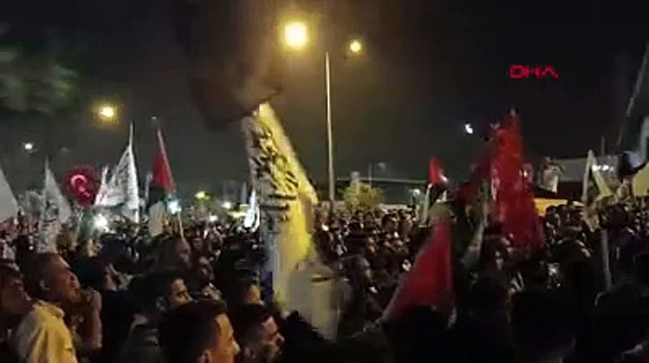 Adana’da ABD Konsolosluğu önünde İsrail protestosu. 2 polis yaralandı