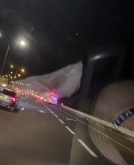 İsrail, Gazze Şeridi’ne tank ve asker sevkiyatı başlattı. Kara operasyonu an meselesi