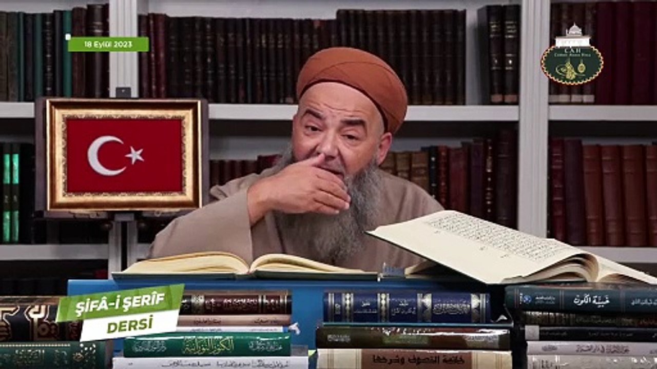 Cübbeli Ahmet Mahmut Ustaosmanoğlu için; "Efendi Hz. Rabıta bana devam edecek. Bunu kesin söyledi. Eğer söylemedi ise eşimi nikahımdan boşadım."