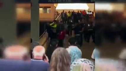 Kendisini sevmeyenleri elindeki pompalı tüfeği göstererek vuracağını söyledi