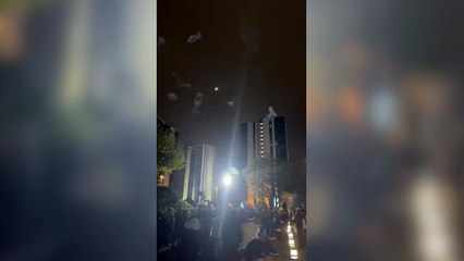 Gazze'deki hastane katliamı İstanbul'u ayağa kaldırdı: Yüzlerce kişi İsrail Başkonsolosluğu önünde toplandı, polis biber gazı kullandı