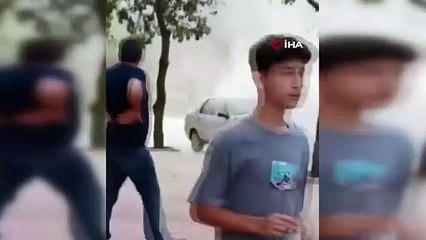 Seyir halindeki otomobil alev aldı